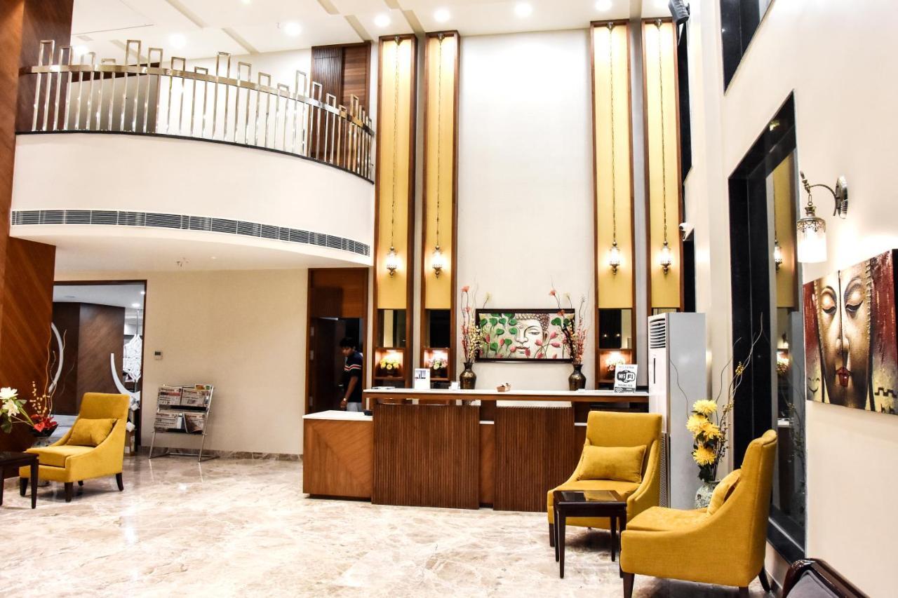 Hotel Platinum Shravasti Katra  Bagian luar foto