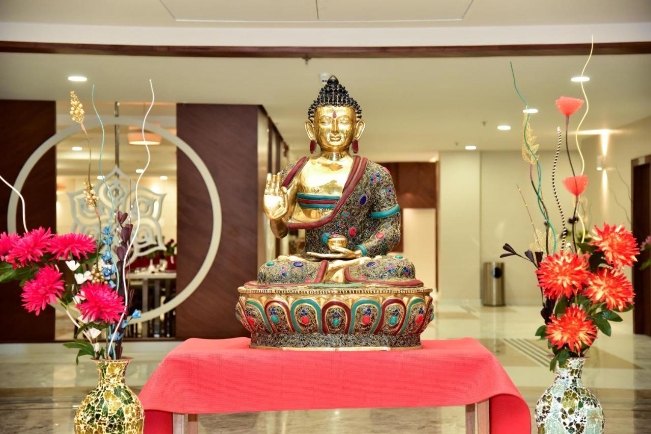 Hotel Platinum Shravasti Katra  Bagian luar foto