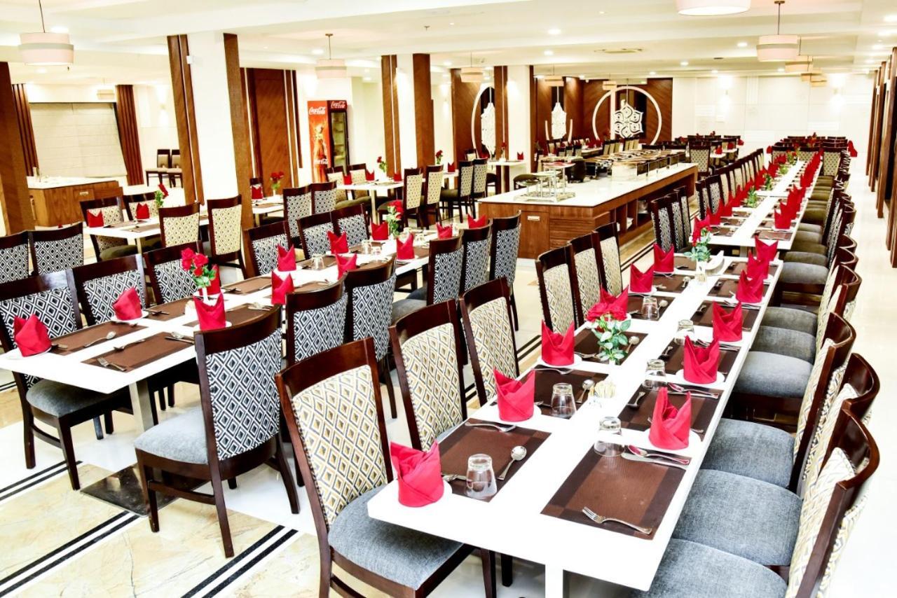 Hotel Platinum Shravasti Katra  Bagian luar foto